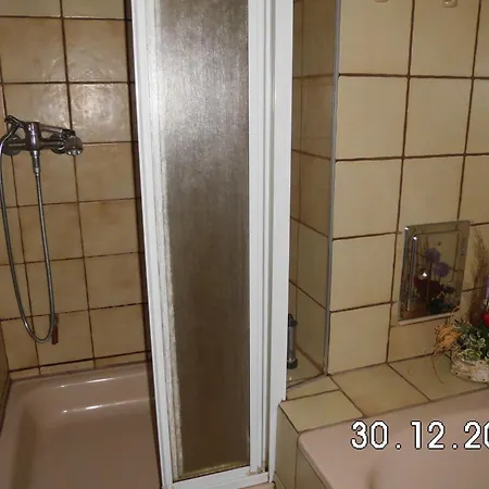 Gaestehaus Quarto em Acomodações Particulares *