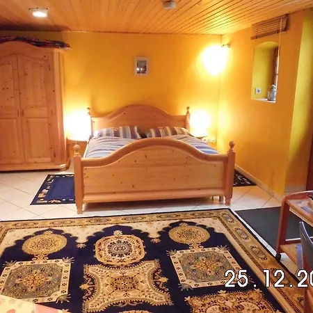 Gaestehaus Privatunterkunft